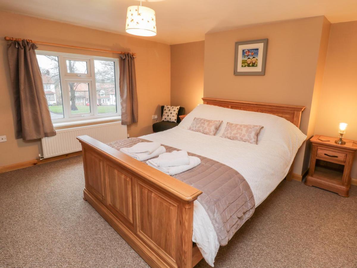 Barnaby Cottage Yarm Esterno foto