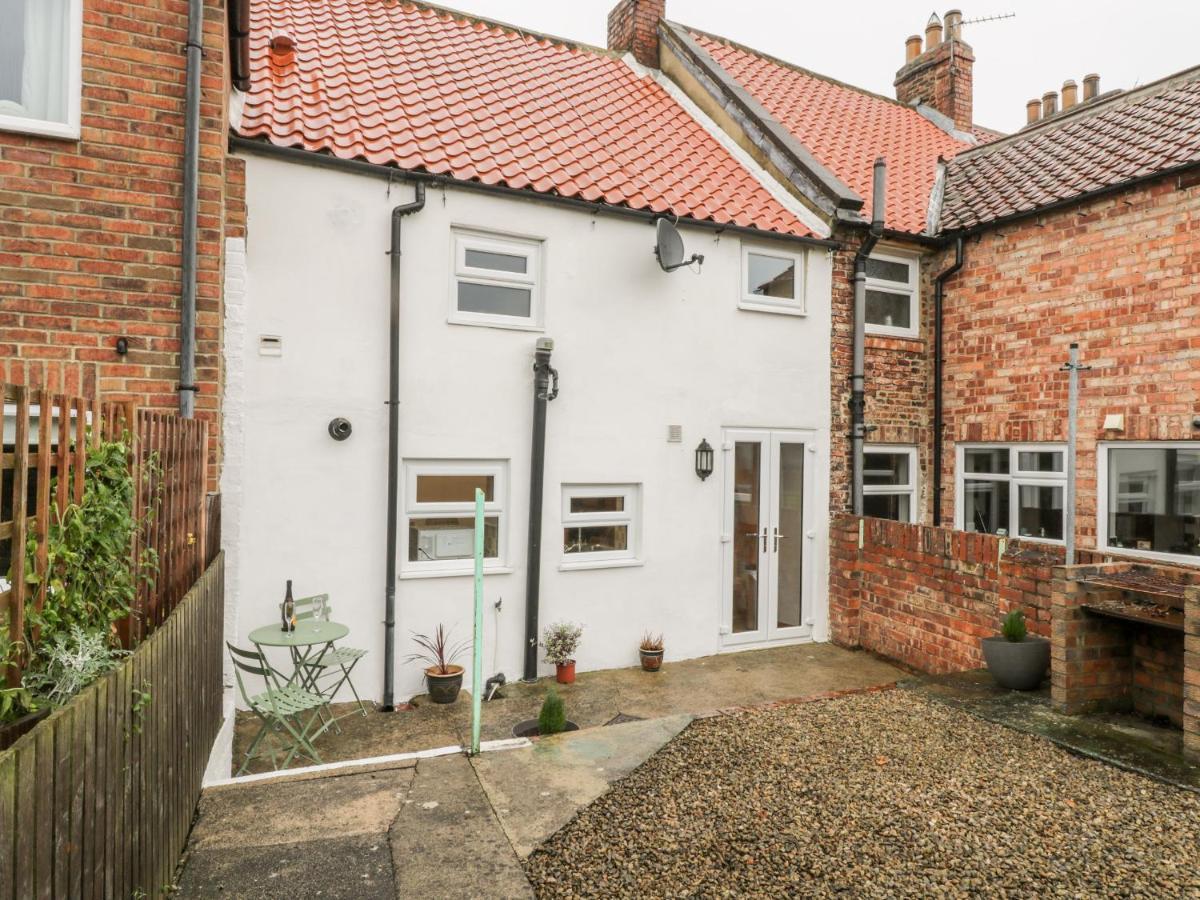 Barnaby Cottage Yarm Esterno foto