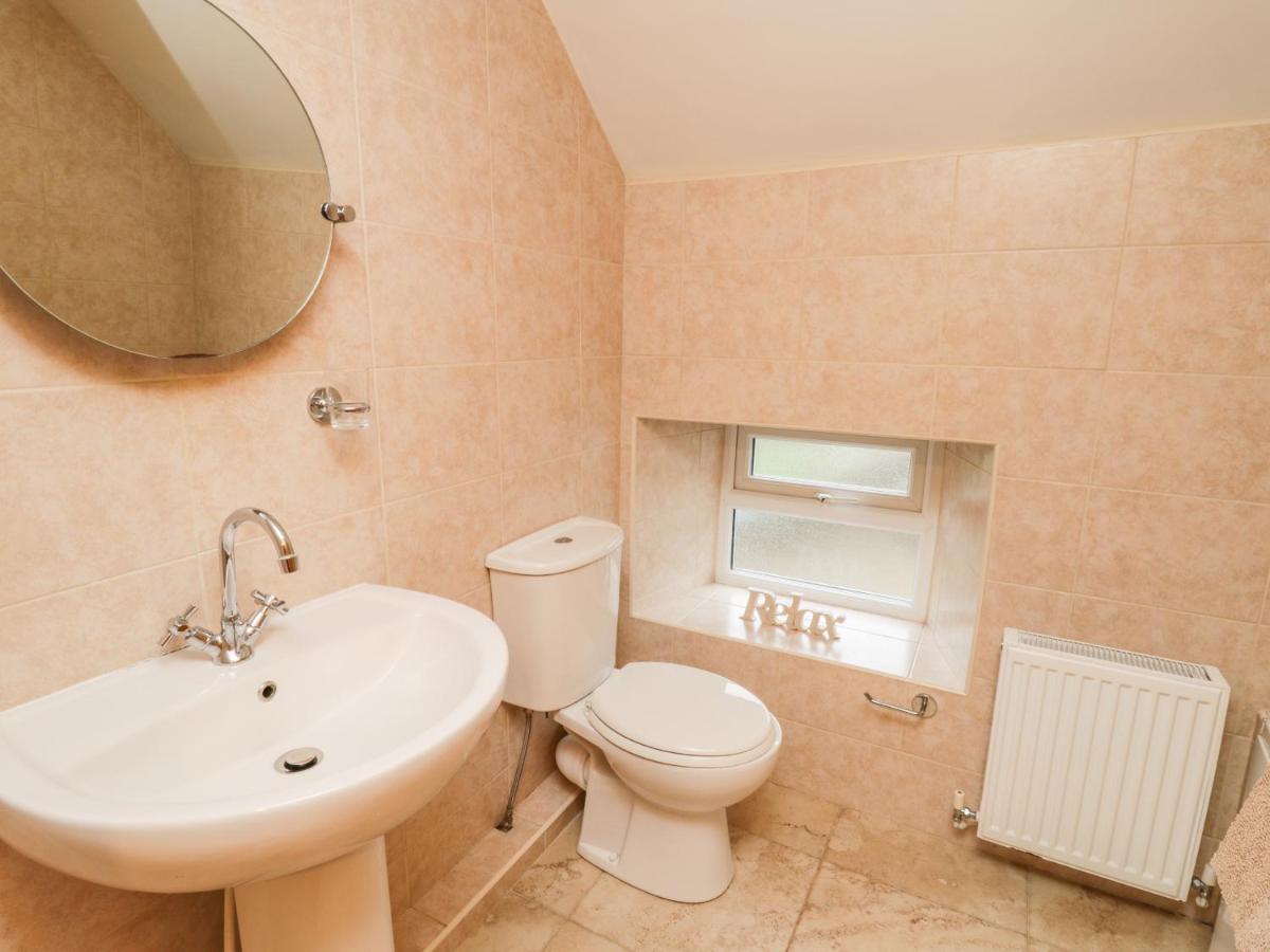 Barnaby Cottage Yarm Esterno foto